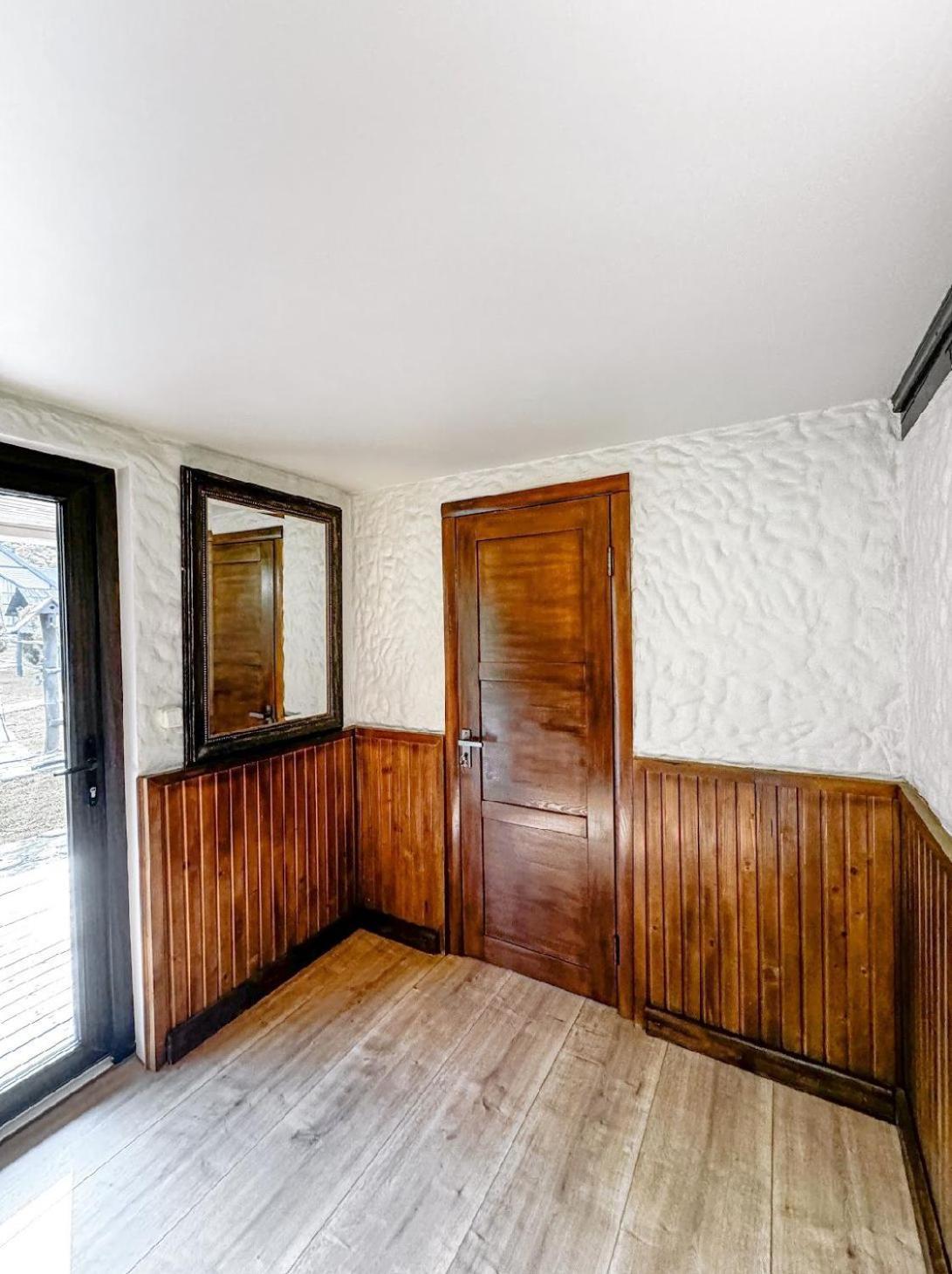 Hotel Orlyne Gnizdo Chernivtsi Habitación foto
